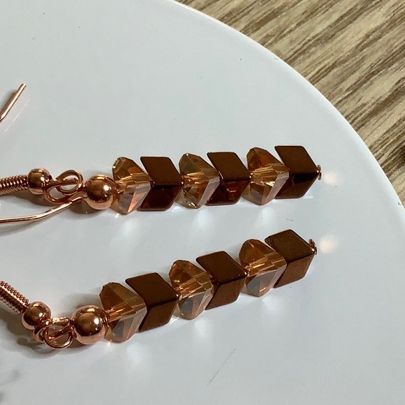 Rose Gold Chevrons. - Picture 4 of 5